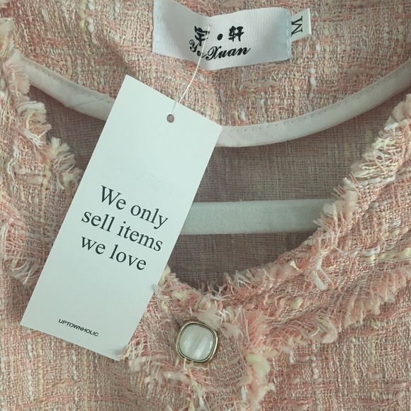 Top: Women's Classic Pink Tweed Button Down Vest with Pearl Buttons - Picture 13 of 13